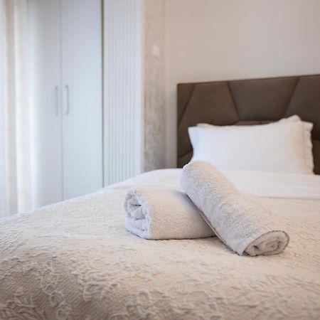 Tirana Center Apartment - Zogu I Boulevard Luaran gambar