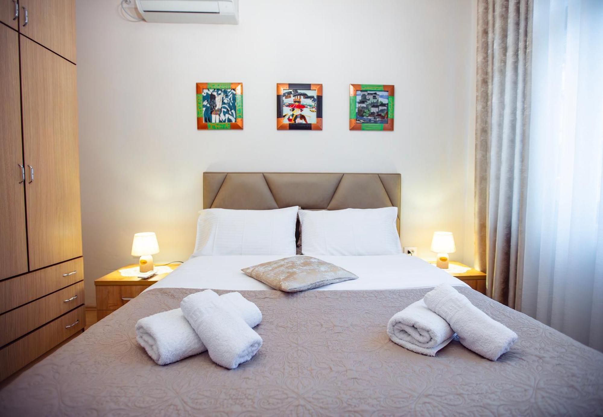 Tirana Center Apartment - Zogu I Boulevard Luaran gambar