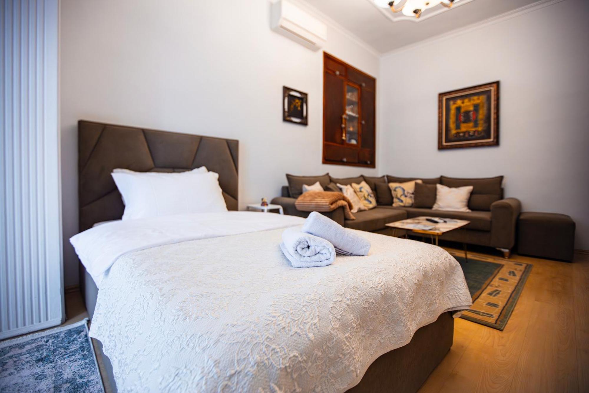 Tirana Center Apartment - Zogu I Boulevard Luaran gambar