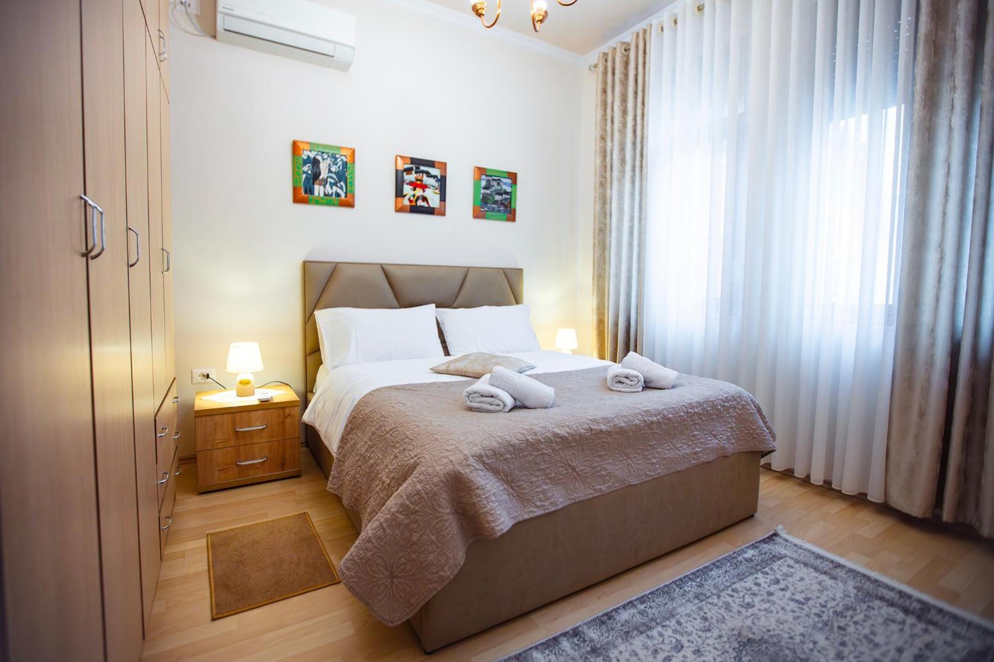 Tirana Center Apartment - Zogu I Boulevard Luaran gambar