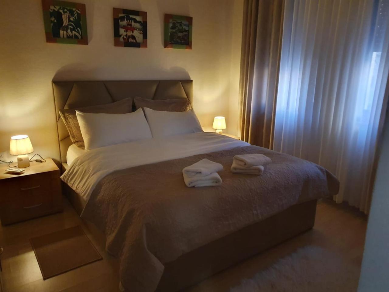 Tirana Center Apartment - Zogu I Boulevard Luaran gambar
